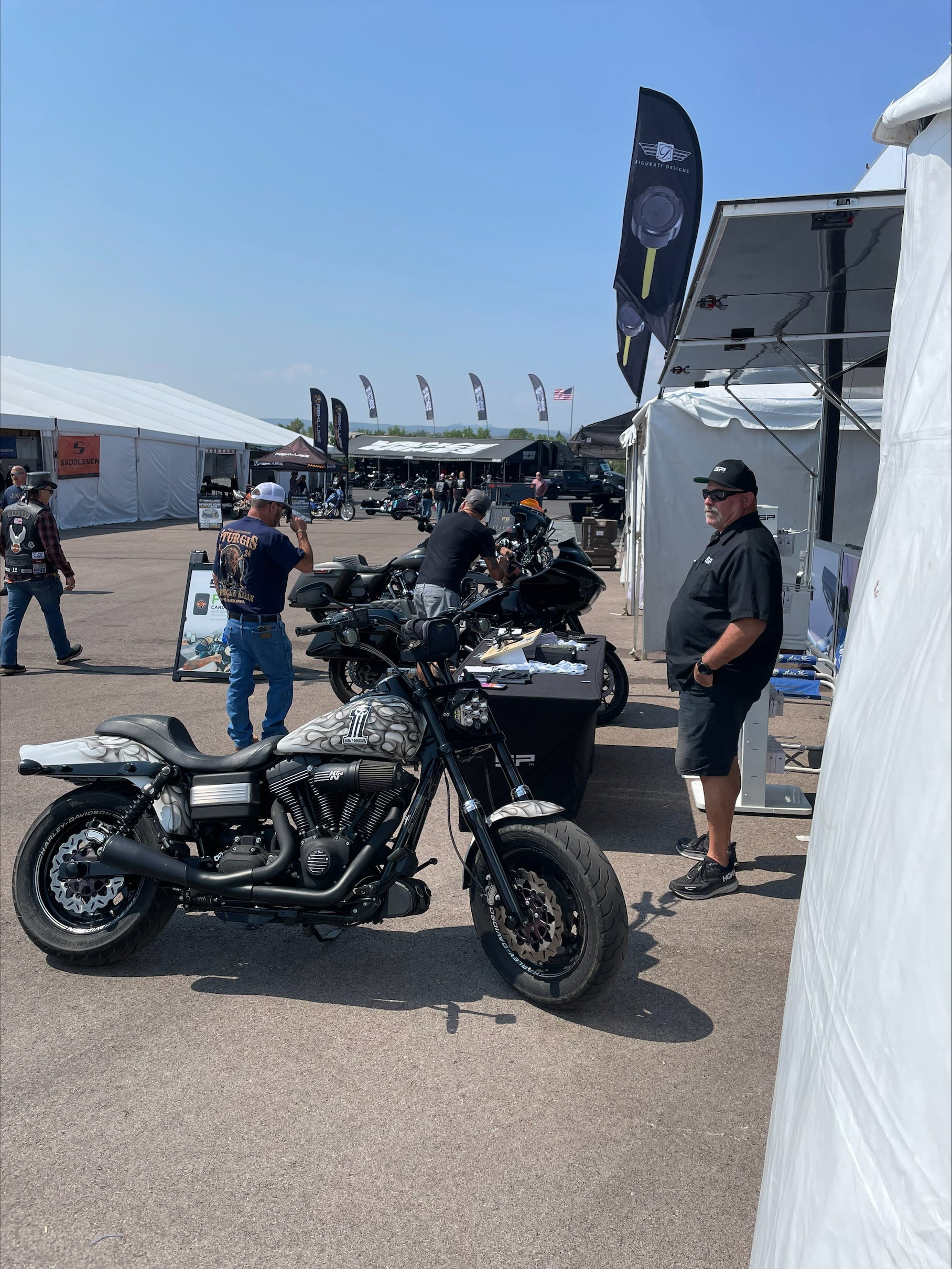 SP Connect in Sturgis am Start!