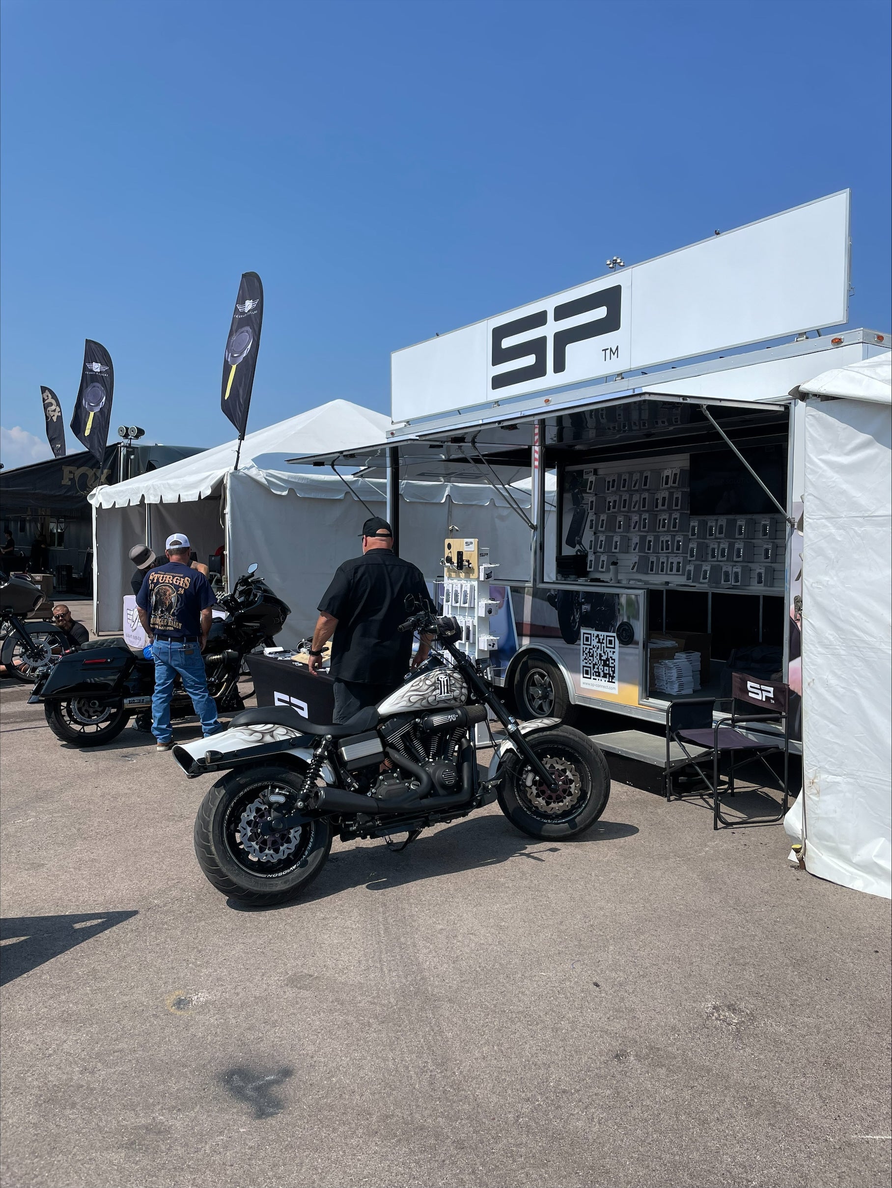 SP Connect in Sturgis am Start!