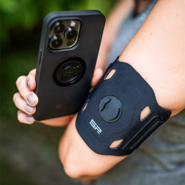 Smartphone-Montage am Arm