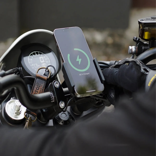 Kabelloses Laden ohne Phone Case